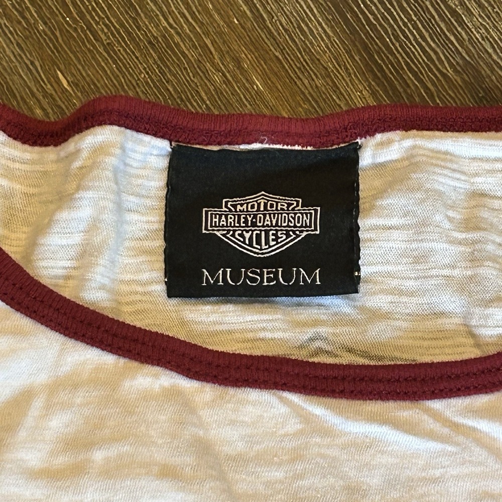 Harley-Davidson Museum Raglan Shirt‎ Women XL White Red Milwaukee WI Cotton - Picture 3 of 5